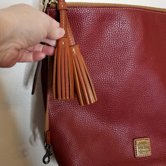 Authentic Dooney & Bourke Genuine Pebbled Leather Large Crossbody Bag Tote - Picture 6 of 16